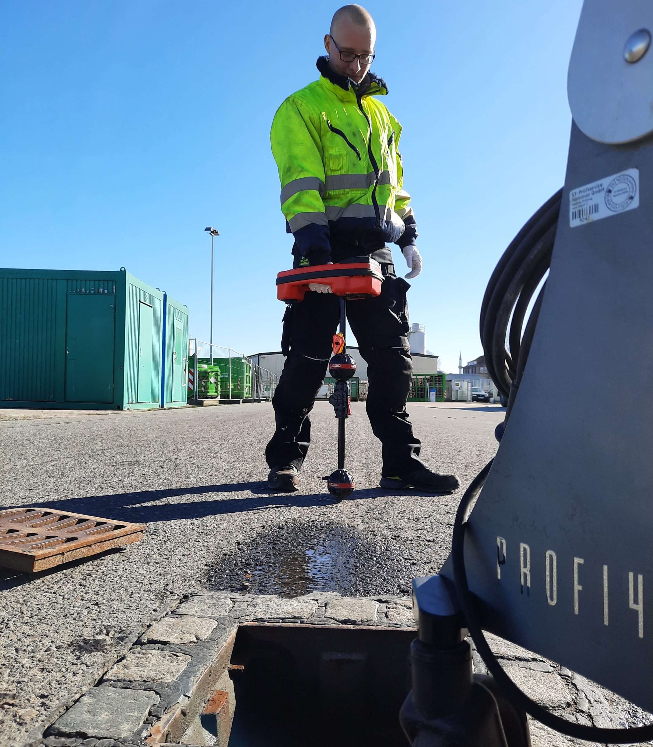 Kanalortung_Zuschnitt Kanalortung mit Ortungsgerät